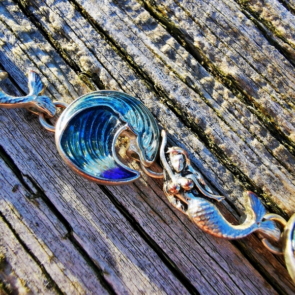 Mermaid and Wave Enamel on Silver Tone Bracelet - Picture 15 of 16